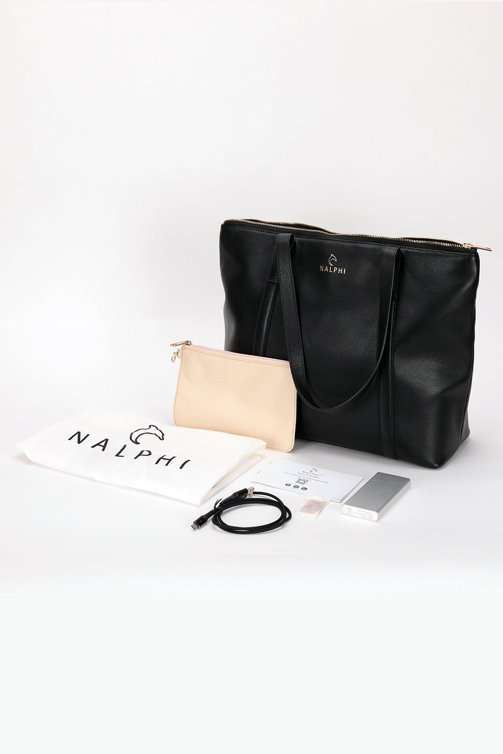 Aura Smart Tote